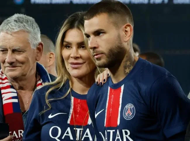 Giao diện đăng ký tài khoản FCB8 với các trường thông tin cần điền.